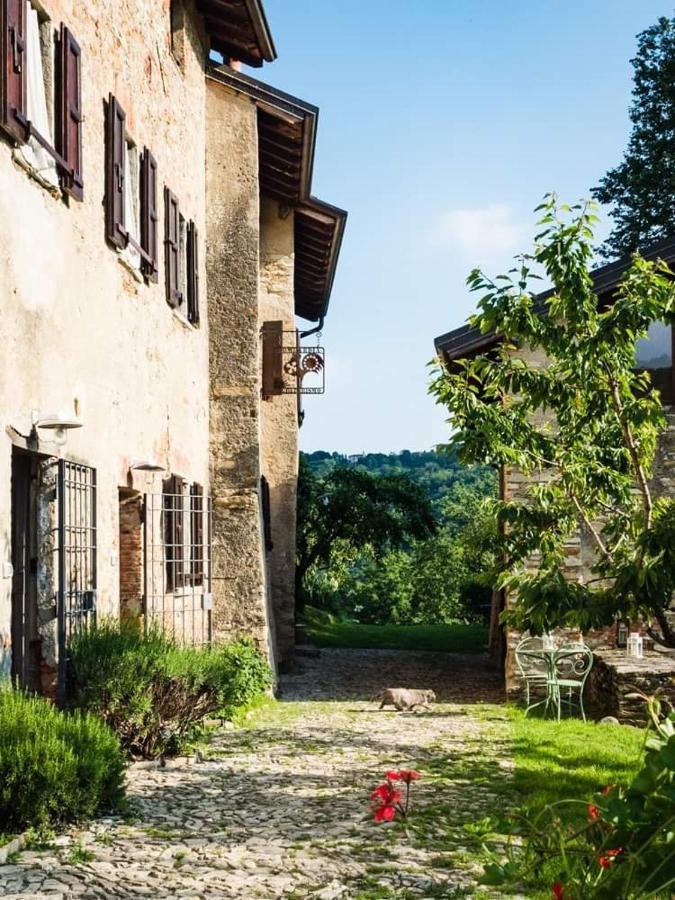 Agriturismo La Costa - Casa Vacanze Rovagnate Luaran gambar