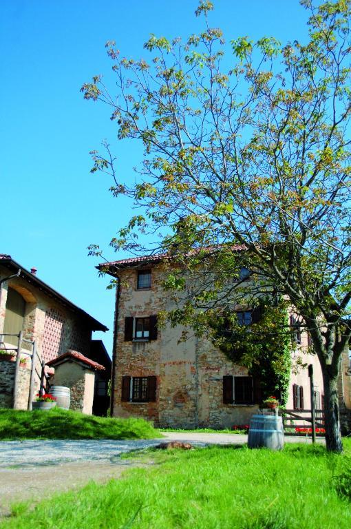 Agriturismo La Costa - Casa Vacanze Rovagnate Luaran gambar